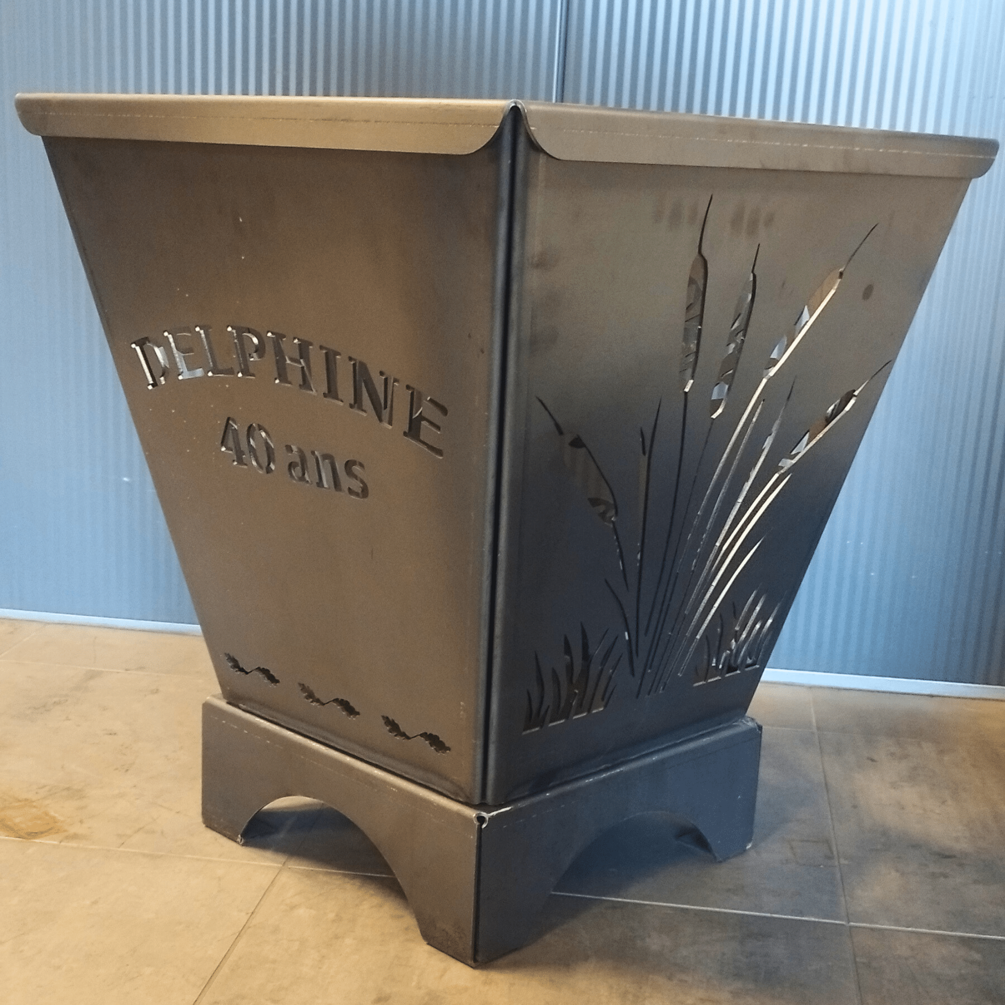 Personnalisation d'un brasero pour un anniversaire